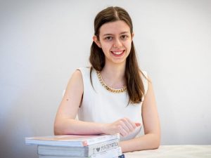 Valentina maturità con due anni di anticipo